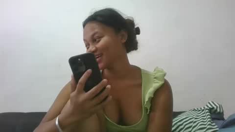 Snapshot of jarevava chatting on 05-11-26, 09:15 Jarevava online show from 05-11-26, 09:15