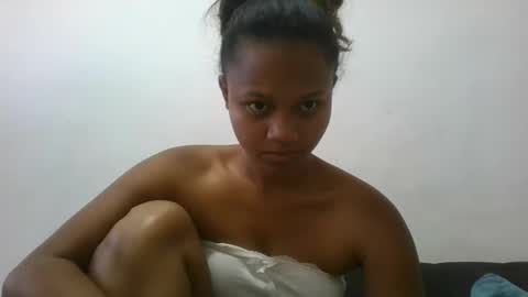 Snapshot of jarevava chatting on 05-13-26, 10:01 Jarevava online show from 05-13-26, 10:01