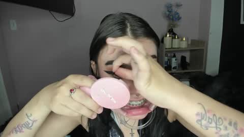 Snapshot of jas_miin chatting on 05-15-26, 03:24 Maria online show from 05-15-26, 03:24