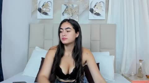 Jaslyn online show from 12-11-24, 02:33