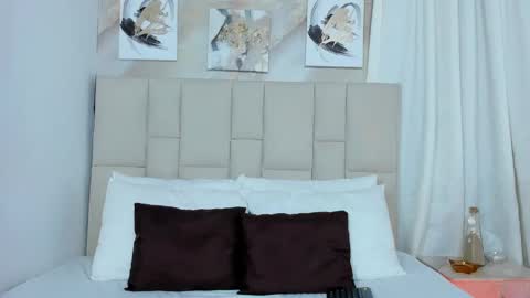 Jaslyn online show from 01-03-25, 02:19