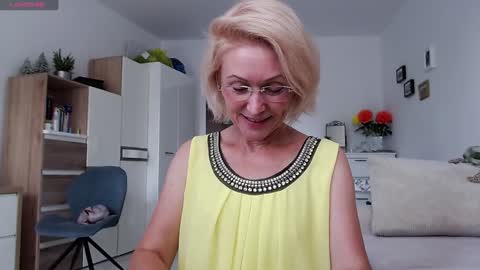 Jasmin room for people 40 online show from 09-10-25, 01:11