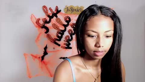 Snapshot of jasmin_brunette_ chatting on 10-07-25, 12:35 Jasmin online show from 10-07-25, 12:35