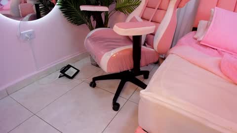      online show from 01-29-25, 07:57