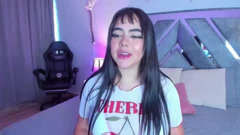 Snapshot of jasmincollin25 chatting on 03-08-26, 08:01 JASMIN online show from 03-08-26, 08:01