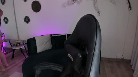 Snapshot of jasmincollin25 chatting on 04-02-26, 02:20 JASMIN online show from 04-02-26, 02:20