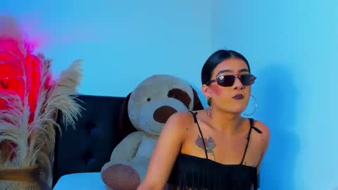 jasmin trans femboy ebony bigcock online show from 01-06-25, 12:02