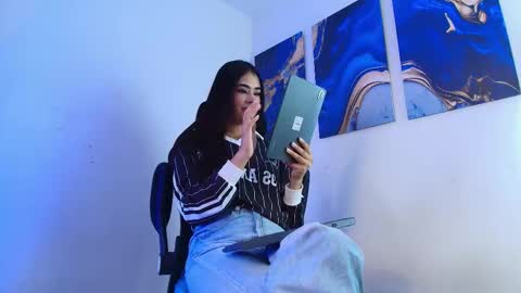 Snapshot of jasmine55_ chatting on 02-26-26, 09:03 Jazmin online show from 02-26-26, 09:03