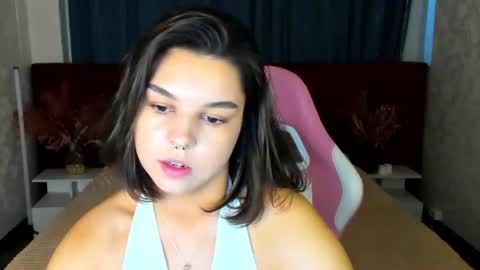 Snapshot of jasmine_burke chatting on 07-28-26, 01:12 Jasmine Burke online show from 07-28-26, 01:12
