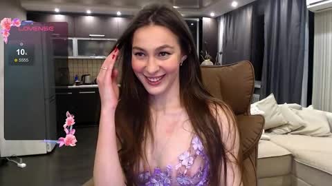 Jasmine online show from 04-15-26, 07:58