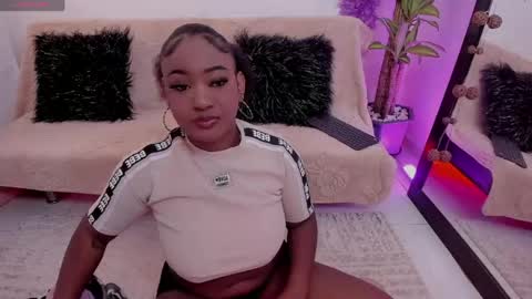 Instagram jasminecampbell1  online show from 05-02-26, 12:48
