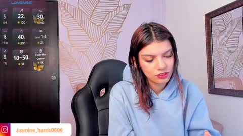 Snapshot of jasmineharris chatting on 12-18-24, 11:56 jasmineharris online show from 12-18-24, 11:56