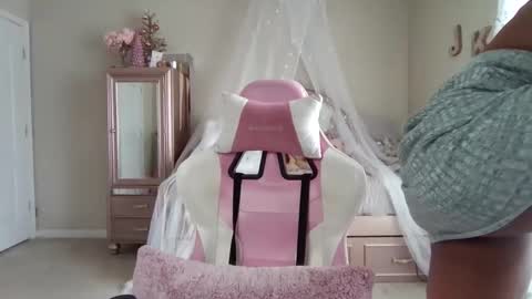 JasmineKay online show from 03-30-26, 04:52