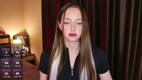 Snapshot of jasminelorens chatting on 05-11-26, 10:10 Jasmine online show from 05-11-26, 10:10