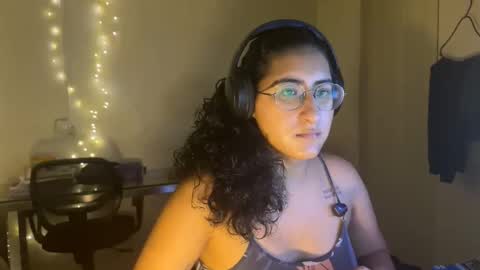 Jasmine online show from 05-07-26, 10:59