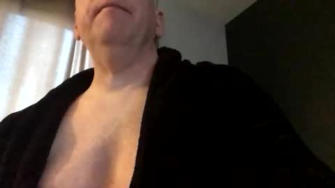Snapshot of jason_boat chatting on 04-07-26, 11:43 Jason boat online show from 04-07-26, 11:43