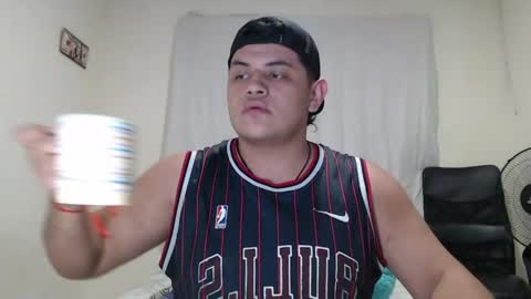 Snapshot of jason_boy_ chatting on 04-20-26, 04:59 jason_boy_ online show from 04-20-26, 04:59