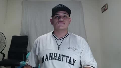 Snapshot of jason_boy_ chatting on 04-28-26, 05:01 jason_boy_ online show from 04-28-26, 05:01