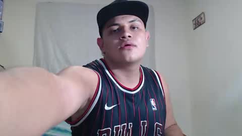 Snapshot of jason_boy_ chatting on 05-04-26, 05:03 jason_boy_ online show from 05-04-26, 05:03