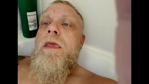 jasongriffey42 online show from 11-12-25, 08:19