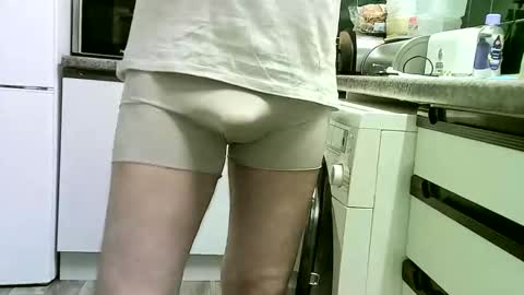 Snapshot of jasonmason2003 chatting on 12-22-24, 09:42 jasonmason2003 online show from 12-22-24, 09:42