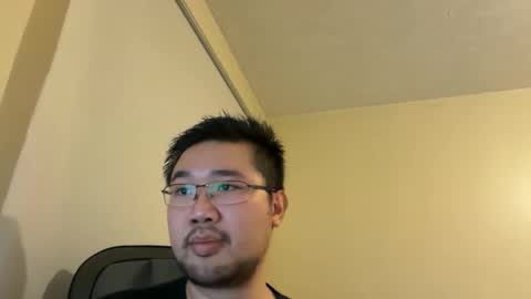 Snapshot of jasonryu2025 chatting on 12-18-25, 04:57 Jason Ryu online show from 12-18-25, 04:57