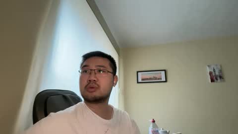 Snapshot of jasonryu2025 chatting on 04-16-26, 11:33 Jason Ryu online show from 04-16-26, 11:33