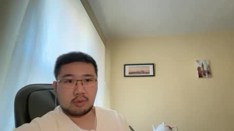 Snapshot of jasonryu2025 chatting on 04-22-26, 11:45 Jason Ryu online show from 04-22-26, 11:45
