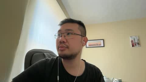 Snapshot of jasonryu2025 chatting on 04-29-26, 04:44 Jason Ryu online show from 04-29-26, 04:44