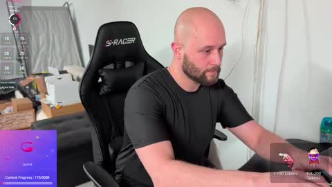 Jasontoohardholly online show from 02-12-26, 04:51