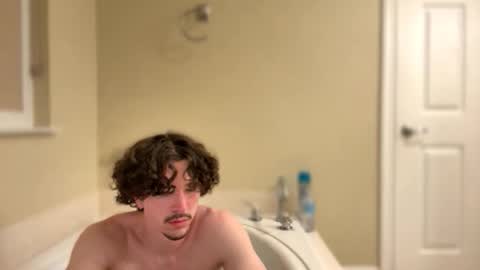 itshis10inchesforbitches online show from 02-05-26, 04:28