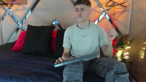 JASPER JONES online show from 02-04-26, 02:12