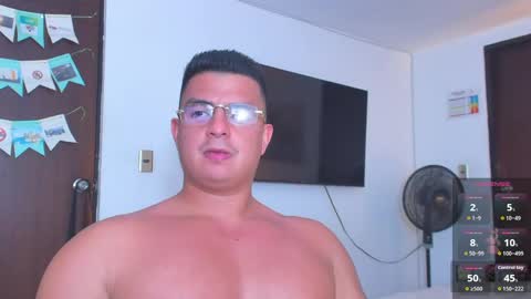 JBrooksXx online show from 05-02-26, 03:11