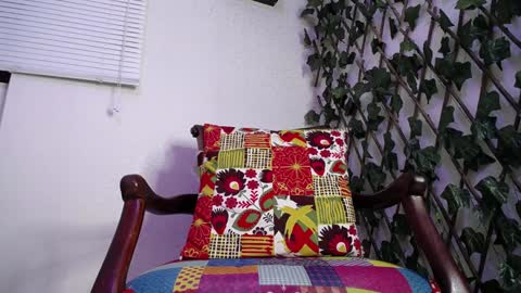 JKing  online show from 12-28-24, 04:41