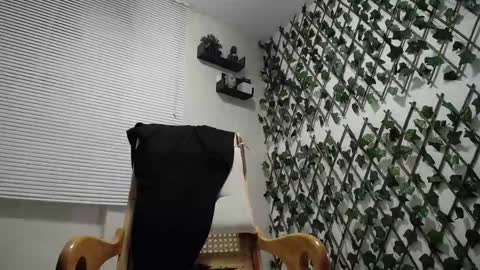 JKing  online show from 02-19-25, 02:33