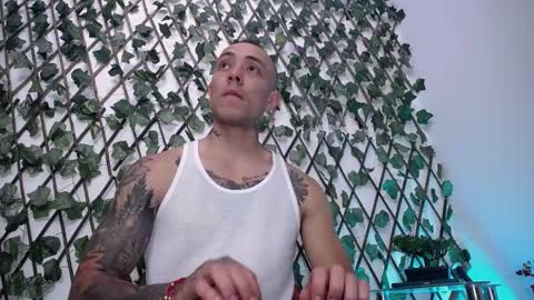 JKing  online show from 10-01-25, 01:00