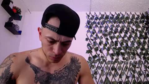 Snapshot of jasson_king01 chatting on 03-11-26, 04:13 JKing online show from 03-11-26, 04:13