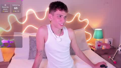 Snapshot of jasson_smit chatting on 09-30-25, 08:03 J A S S O N online show from 09-30-25, 08:03