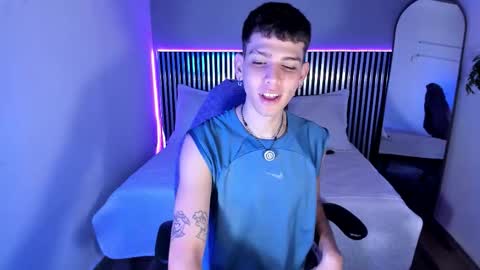 Snapshot of jasson_smit chatting on 11-03-25, 02:18 J A S S O N online show from 11-03-25, 02:18