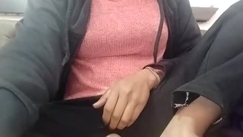 jasspreettt online show from 02-21-25, 04:07