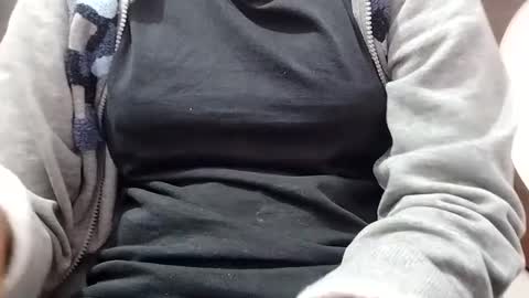 jasspreettt online show from 03-04-25, 07:41