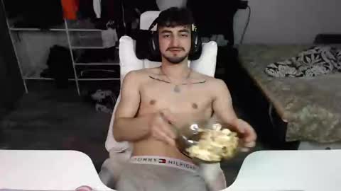 Jastin online show from 02-26-25, 07:05