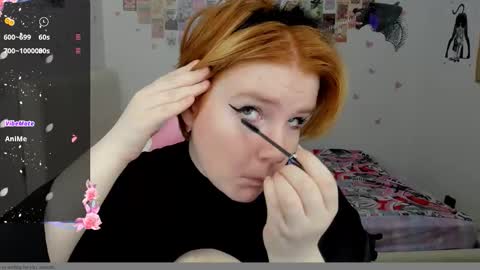 Snapshot of java_fire chatting on 10-31-25, 08:32 Katerina online show from 10-31-25, 08:32