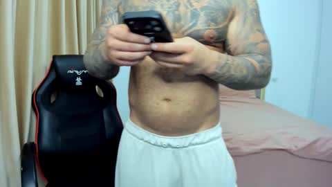  Javi  online show from 11-07-25, 07:14