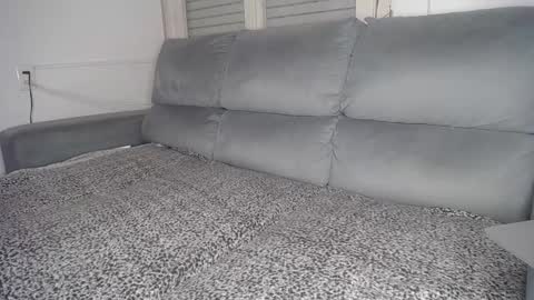 Javier  online show from 12-17-24, 11:49