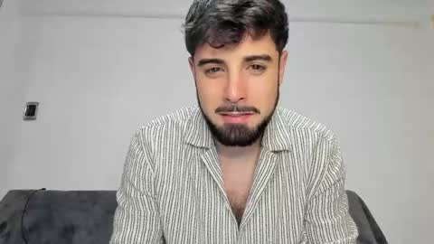 Javier  online show from 04-24-26, 11:51
