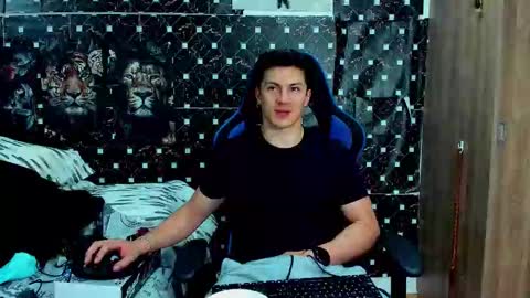 Javier online show from 03-05-26, 05:47