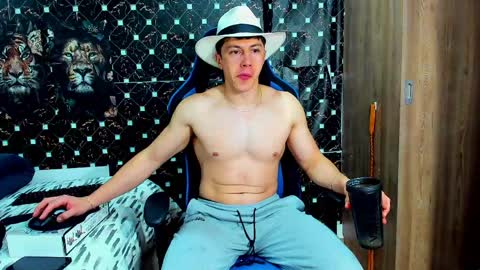 Javier online show from 05-18-26, 12:07