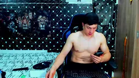 Javier online show from 05-19-26, 02:07