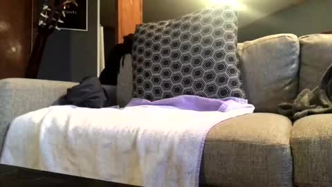 Jaws  online show from 11-18-25, 07:29